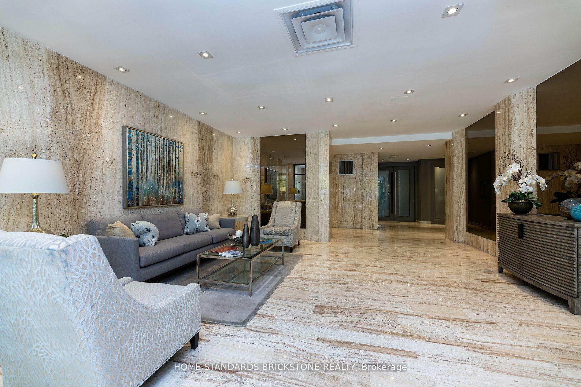 Property Photo: 66 Collier Street 9D ON M4W 1L9