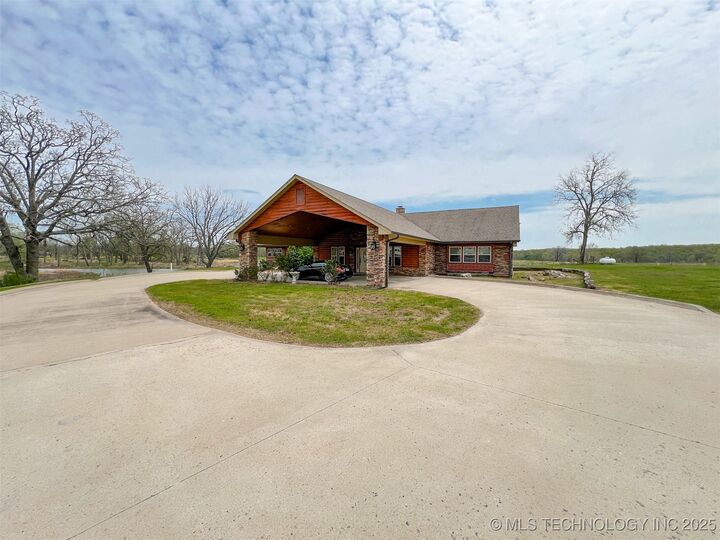 11261 Highway 51 Highway  Hulbert OK 74441 photo