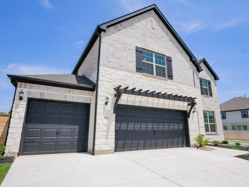 Property Photo: 1704 Pueblo Pass TX 78641