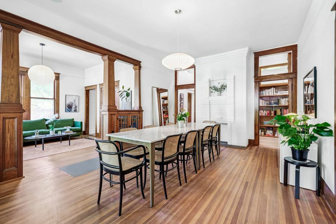 Property Photo: 1013 Shelley Avenue TX 78703