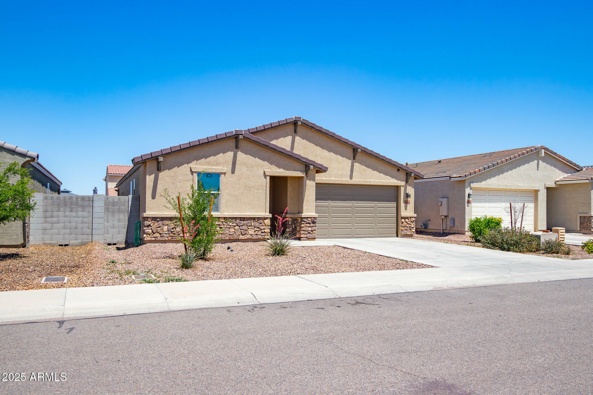 Property Photo: 12474 W Glenn Court AZ 85307