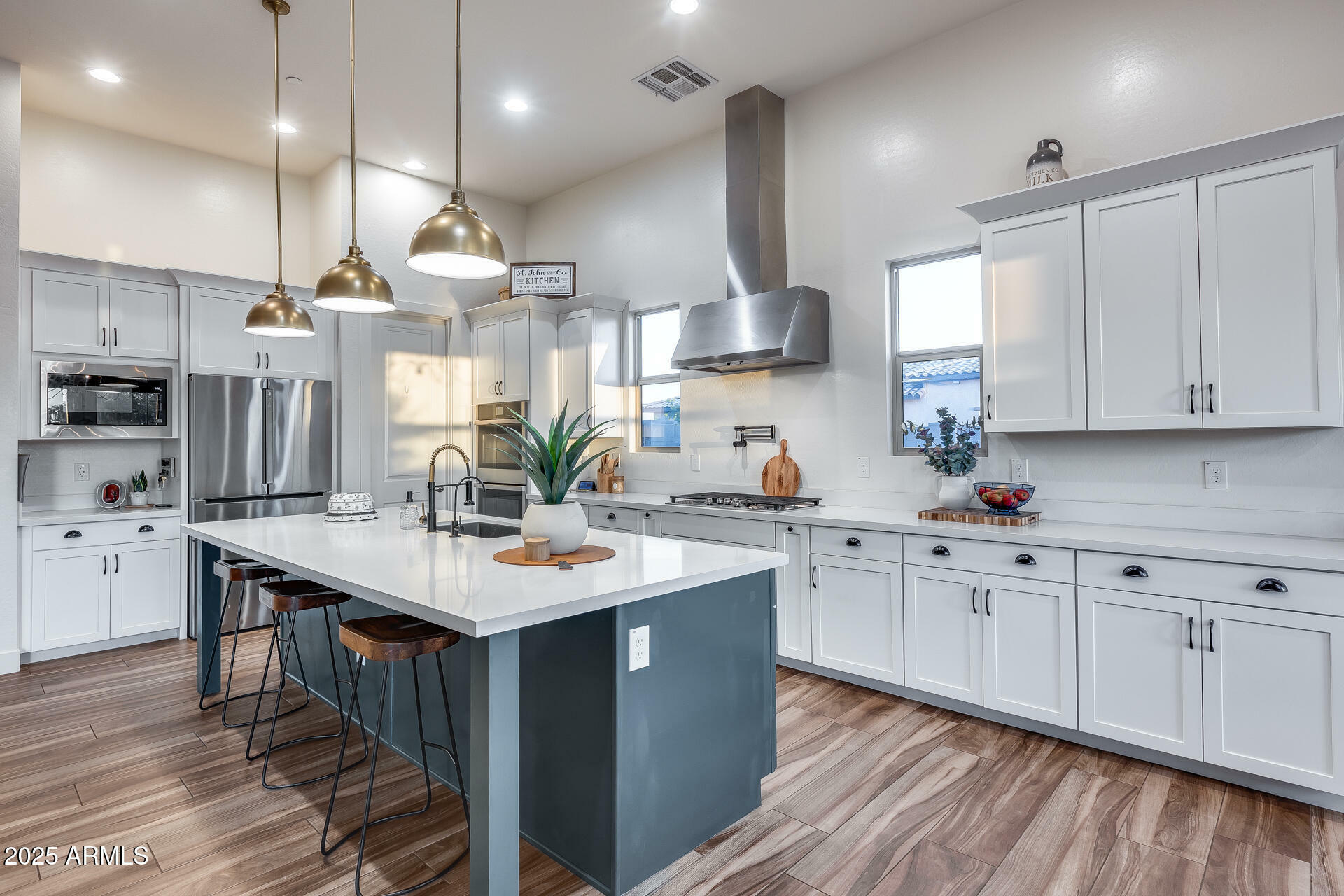 Property Photo: 23182 N 76th Lane AZ 85383