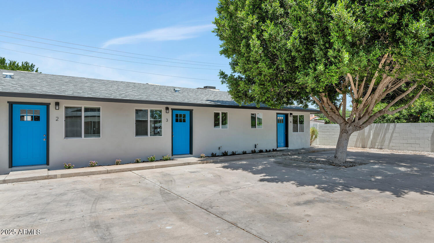 2122-2124 W Augusta Avenue  Phoenix AZ 85021 photo