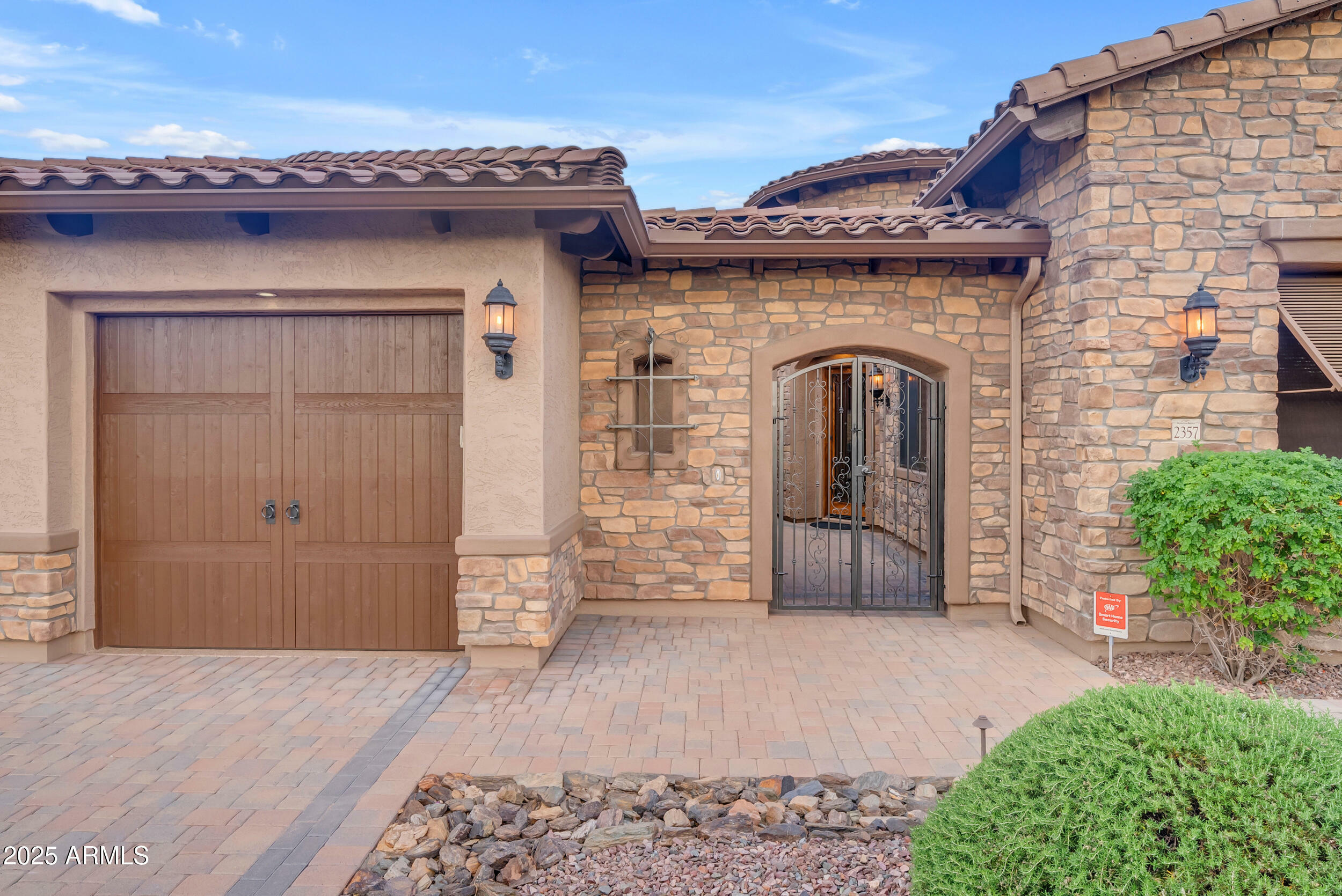 Property Photo: 2357 N Steele Circle AZ 85207