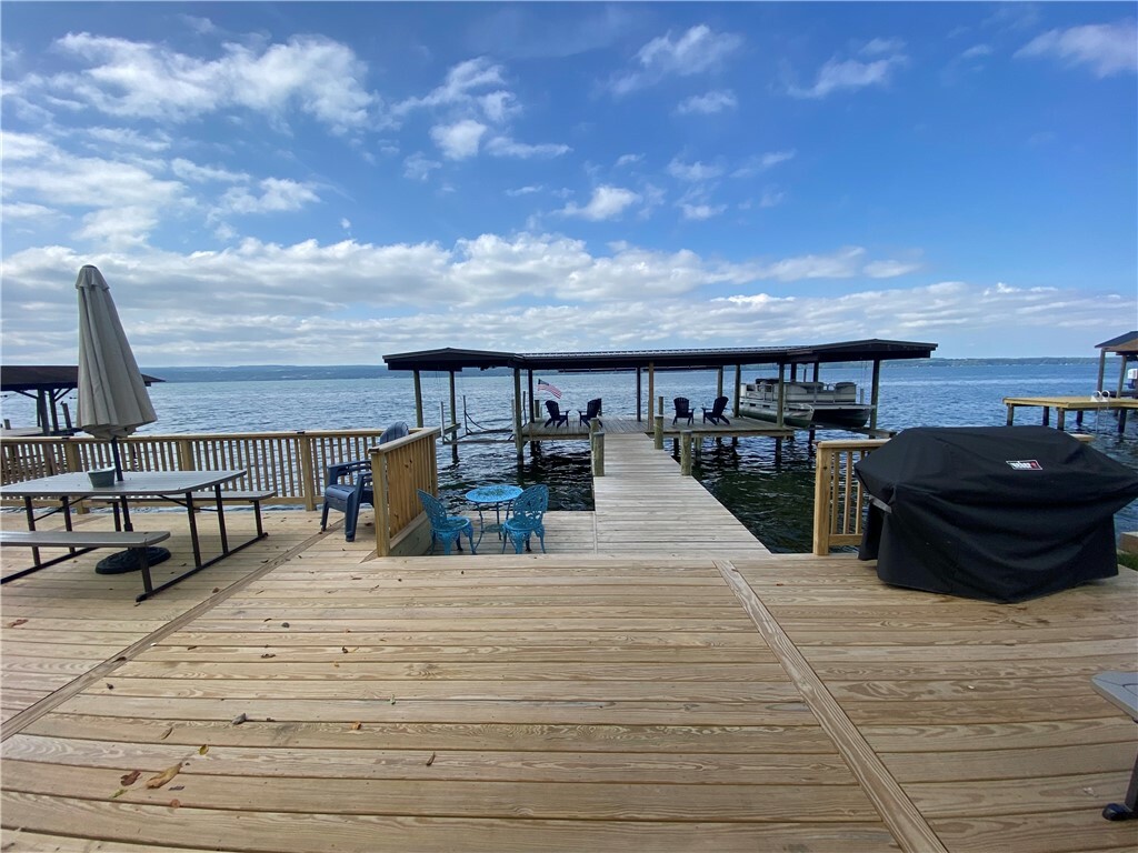 Property Photo:  8524/28 Lower Lake Road  NY 14860 