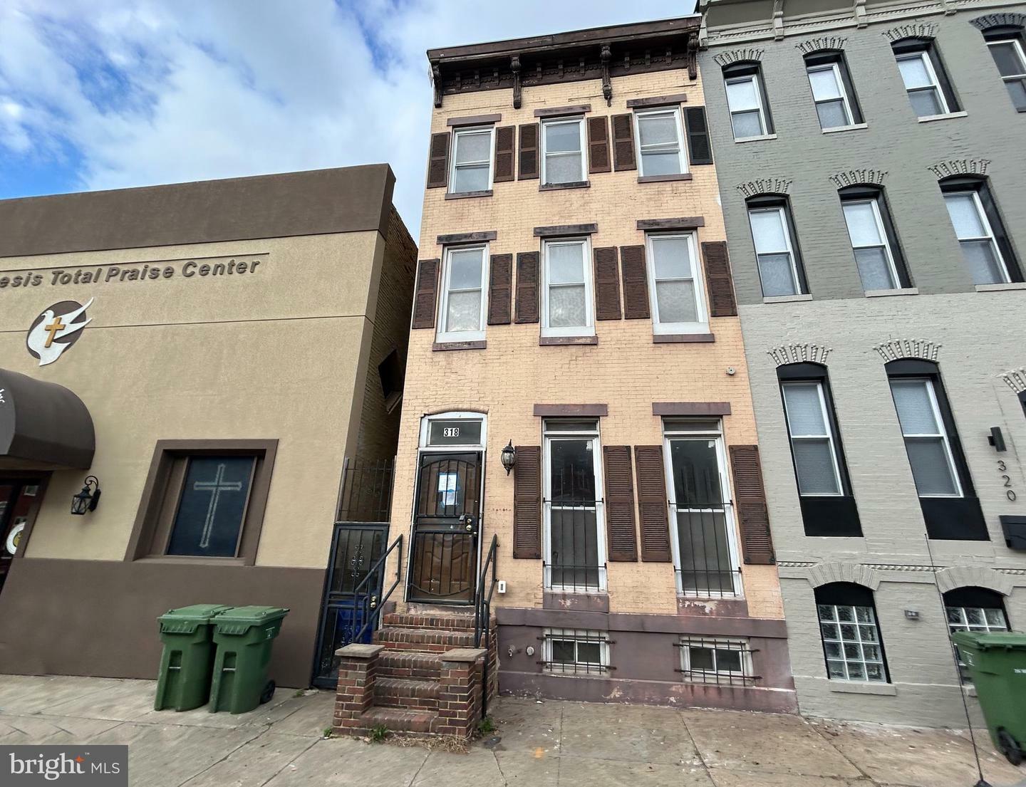 Property Photo: 318 N Gilmor Street MD 21223