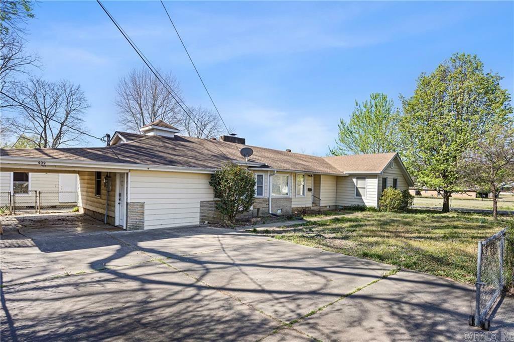 Property Photo: 409 W 8th St AR 72801