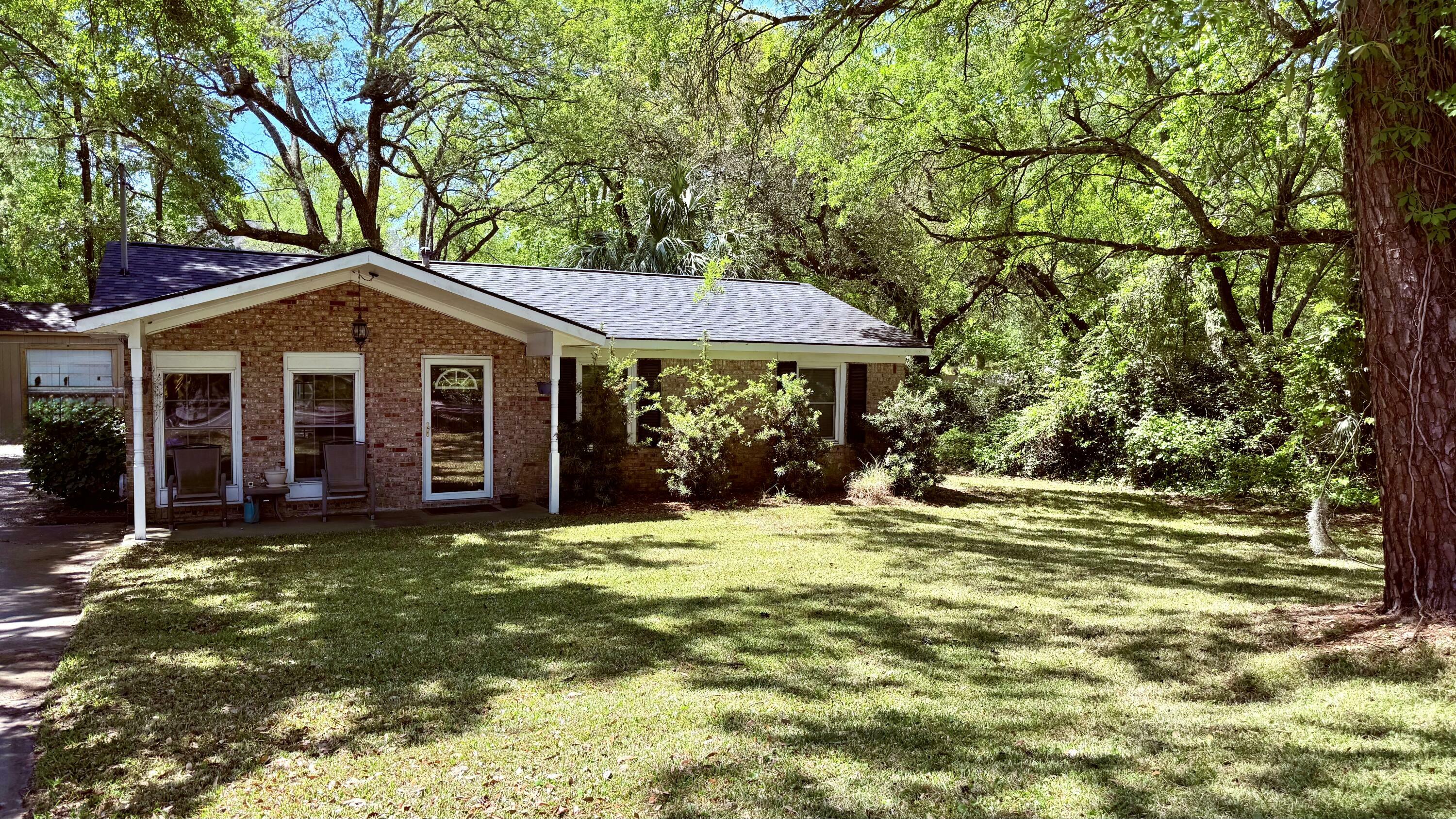 1521 Camp Road  Charleston SC 29412 photo