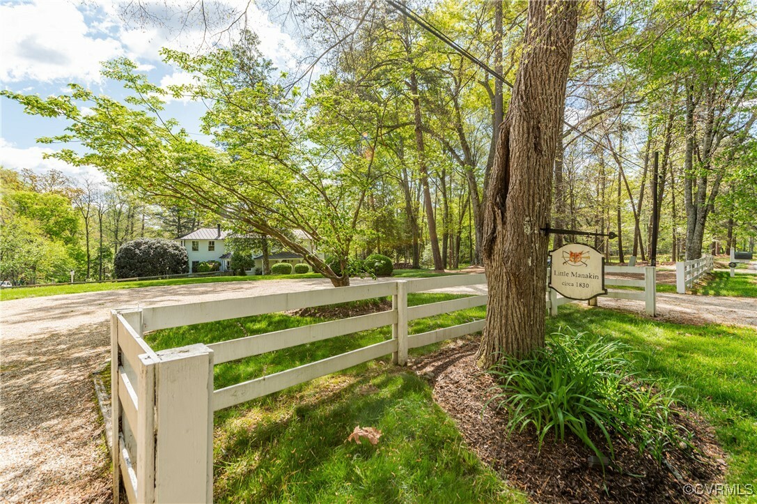 Property Photo: 603 Manakin Road VA 23103