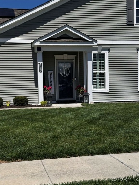 Property Photo: 1465 Westhall Gardens Drive VA 23235