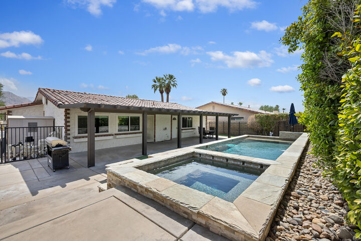 Property Photo:  76826 California Drive  CA 92211 