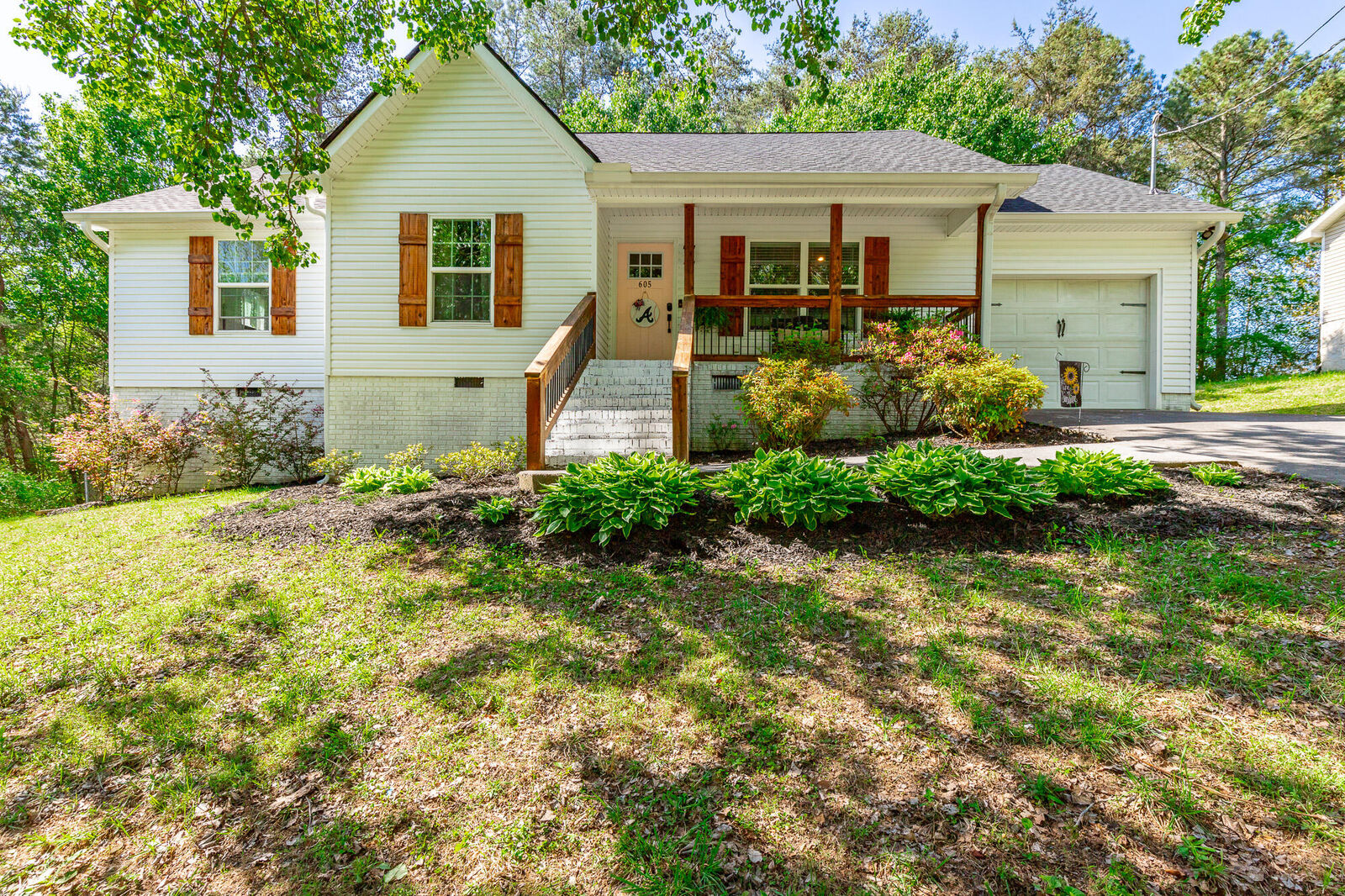 Property Photo:  605 Gregory Lane  GA 30728 