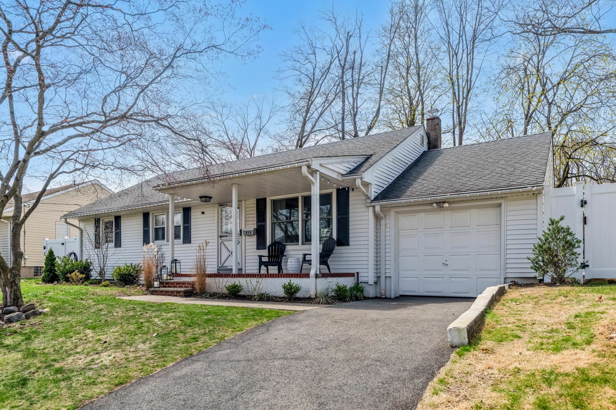 312 Calvin St  Washington Township NJ 07676 photo