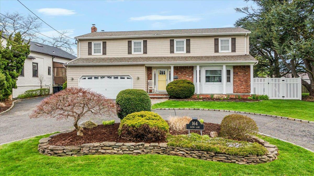 164 Eaton Lane  West Islip NY 11795 photo
