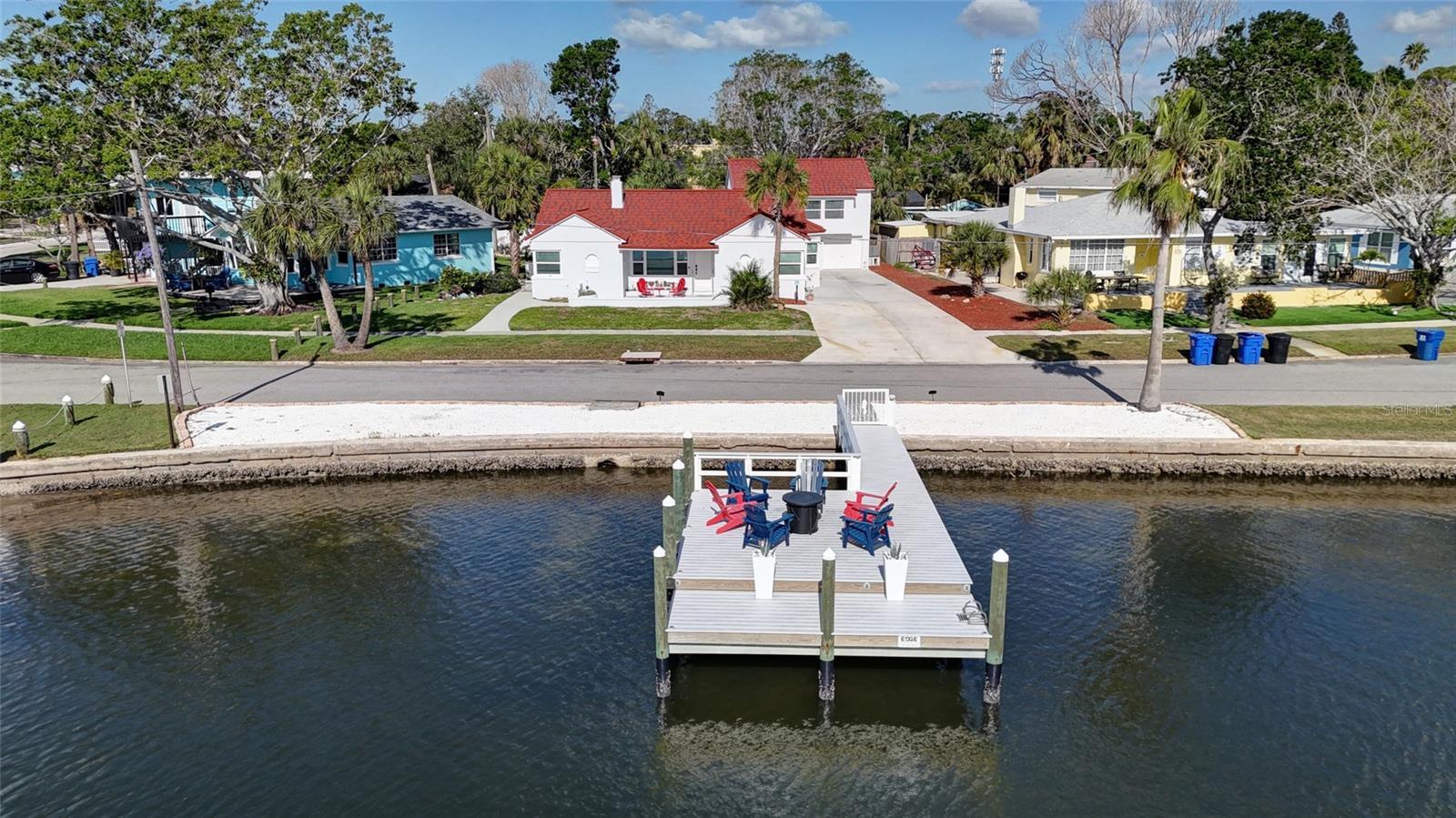 Property Photo:  4151 Sunrise Drive S  FL 33705 