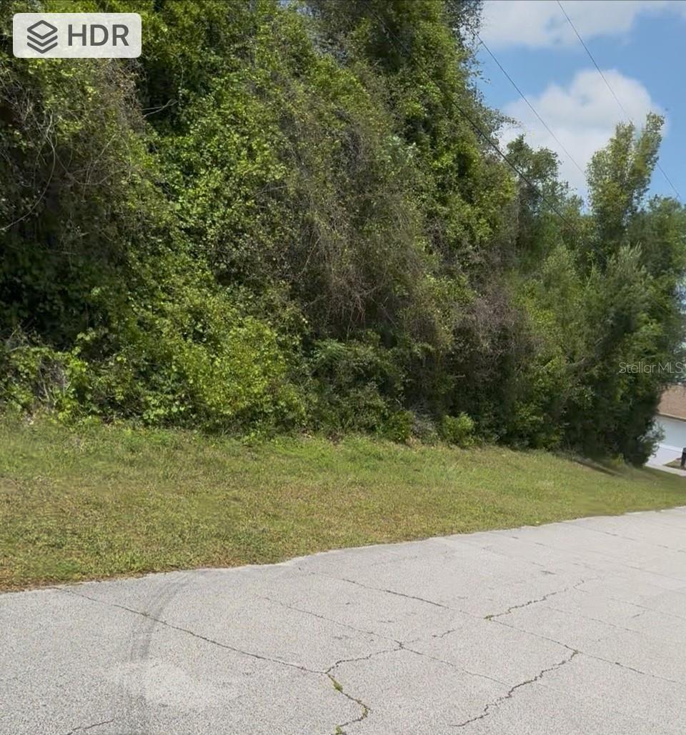 Property Photo: 112 Claymore Street FL 32725