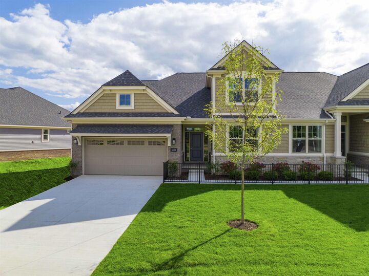 Property Photo:  3736 Chatham Place Place 6  MI 48114 