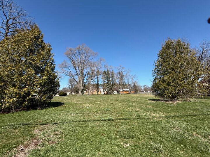 2401 Kosciuszko Street  Bay City MI 48708 photo