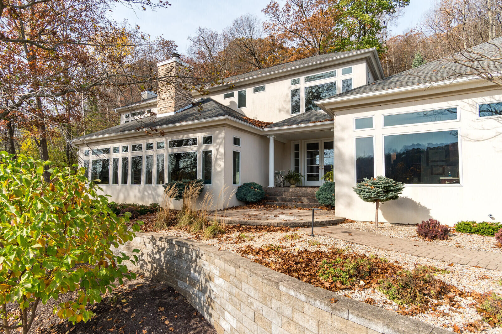 Property Photo:  W5522 Eagle Point Dr  WI 54601 