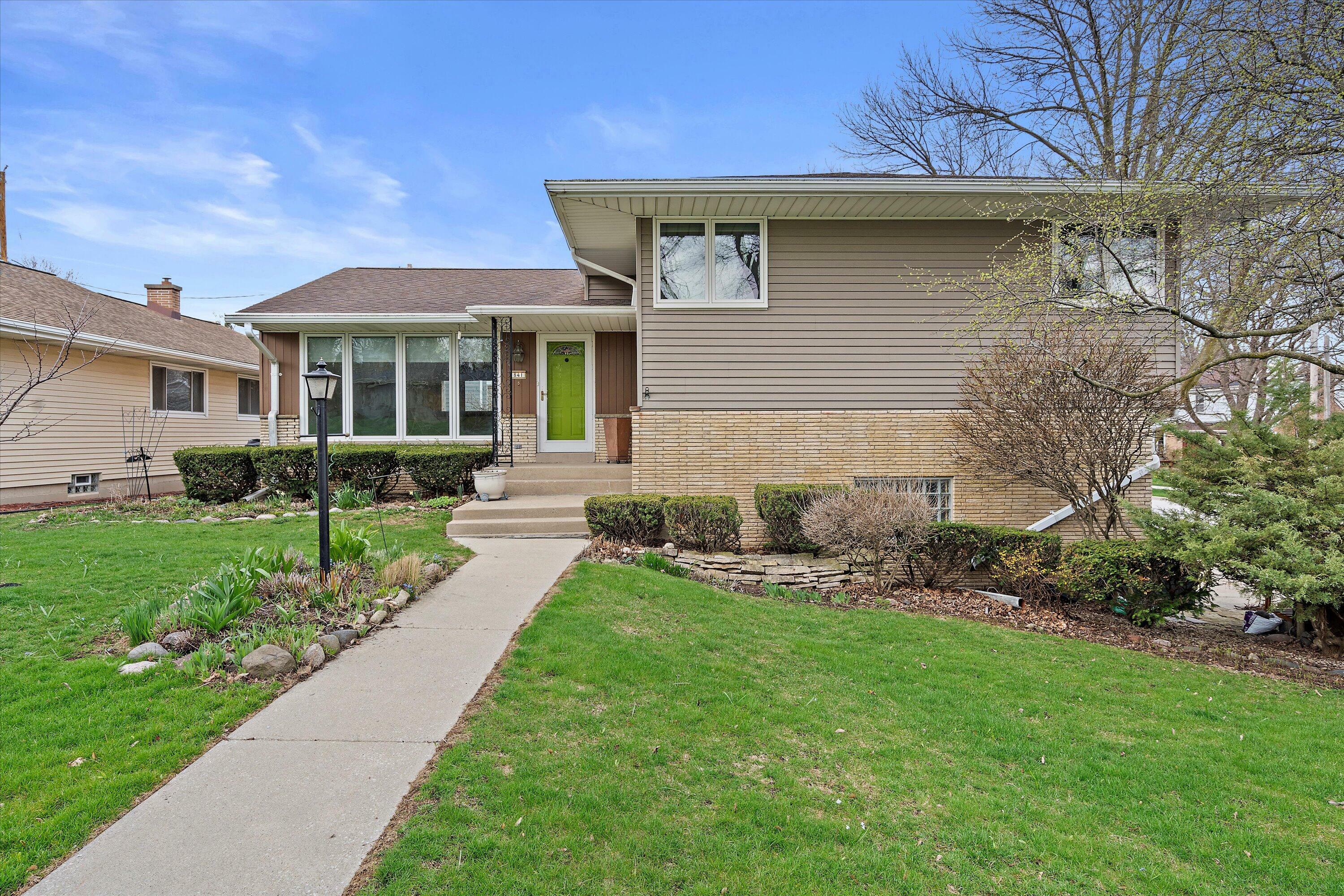 Property Photo: 841 N 113th St WI 53226