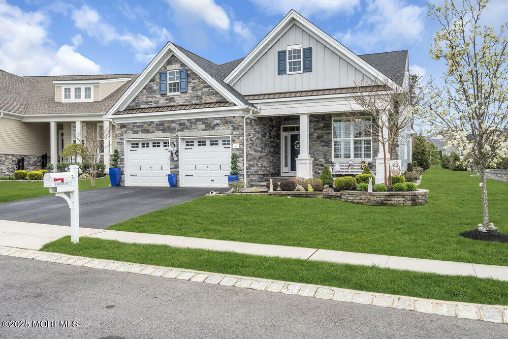 Property Photo: 3 Farnham Court NJ 08731