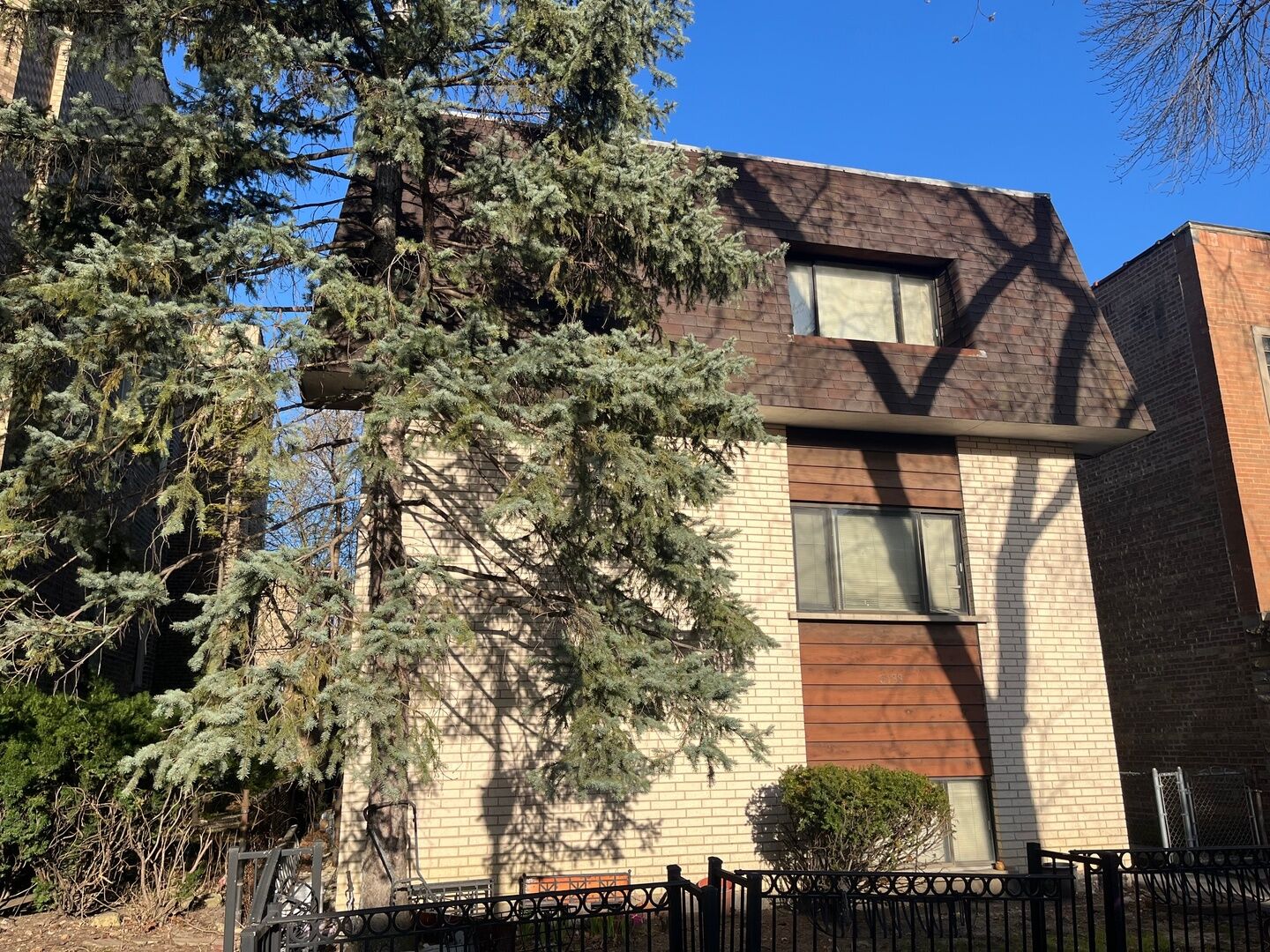 Property Photo:
