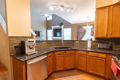 Property Photo: 1490 Shagbark Drive 1490 IL 60490