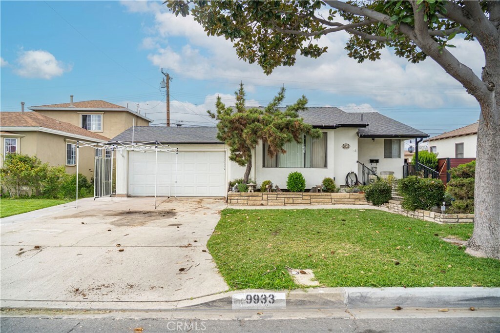 Property Photo: 9933 Alesia Street CA 91733