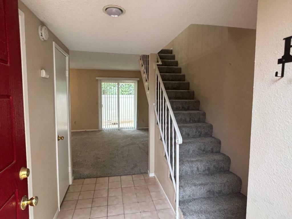 Property Photo: 2112 E Vista Way Way 23 CA 92084