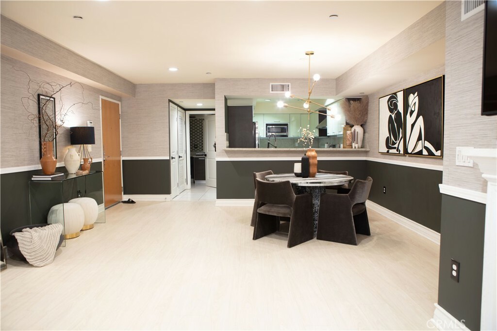 1353 N Fuller Avenue 103  Los Angeles CA 90046 photo