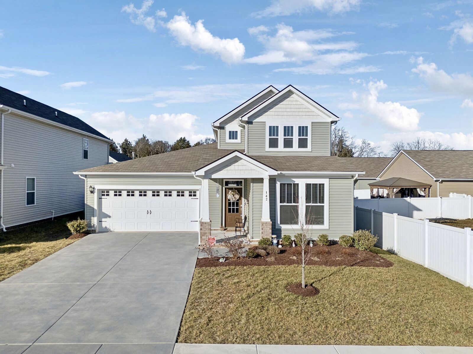 Property Photo: 142 Merion Way TN 37087