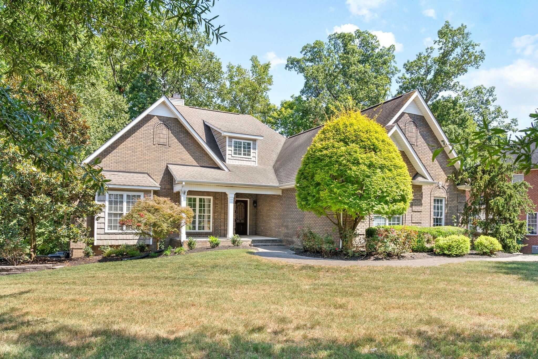 Property Photo: 245 Cullom Way TN 37043