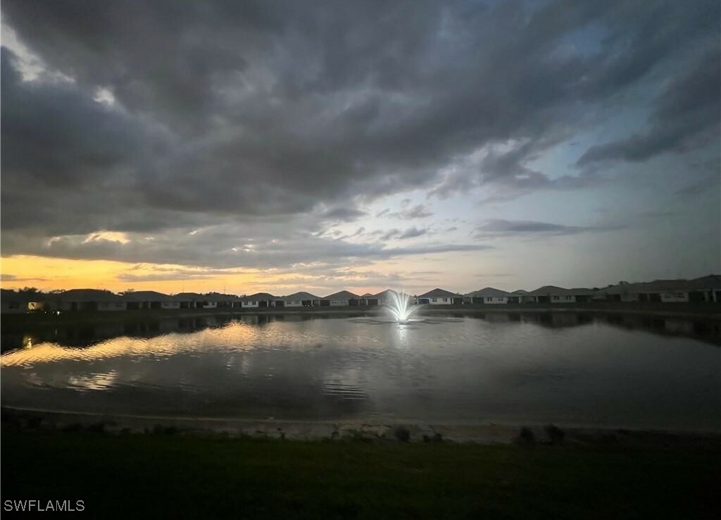 Property Photo: 850 Enbrook Loop FL 34114