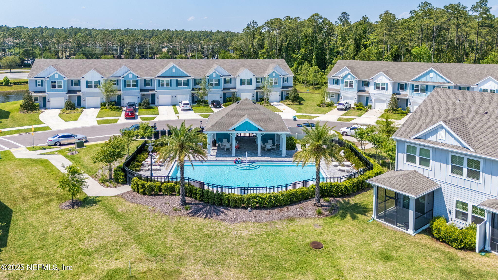 Property Photo: 12776 Josslyn Lane FL 32246