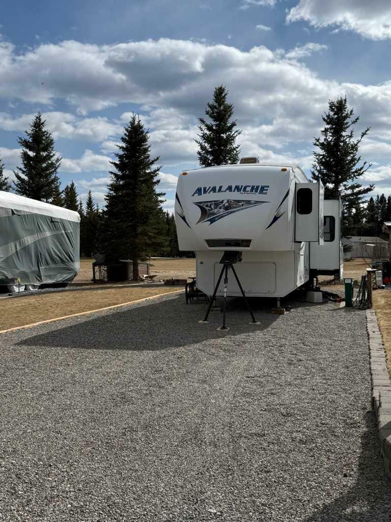 Photo de la propriété: 32379 55 Range Road 151 AB T0M 1X0