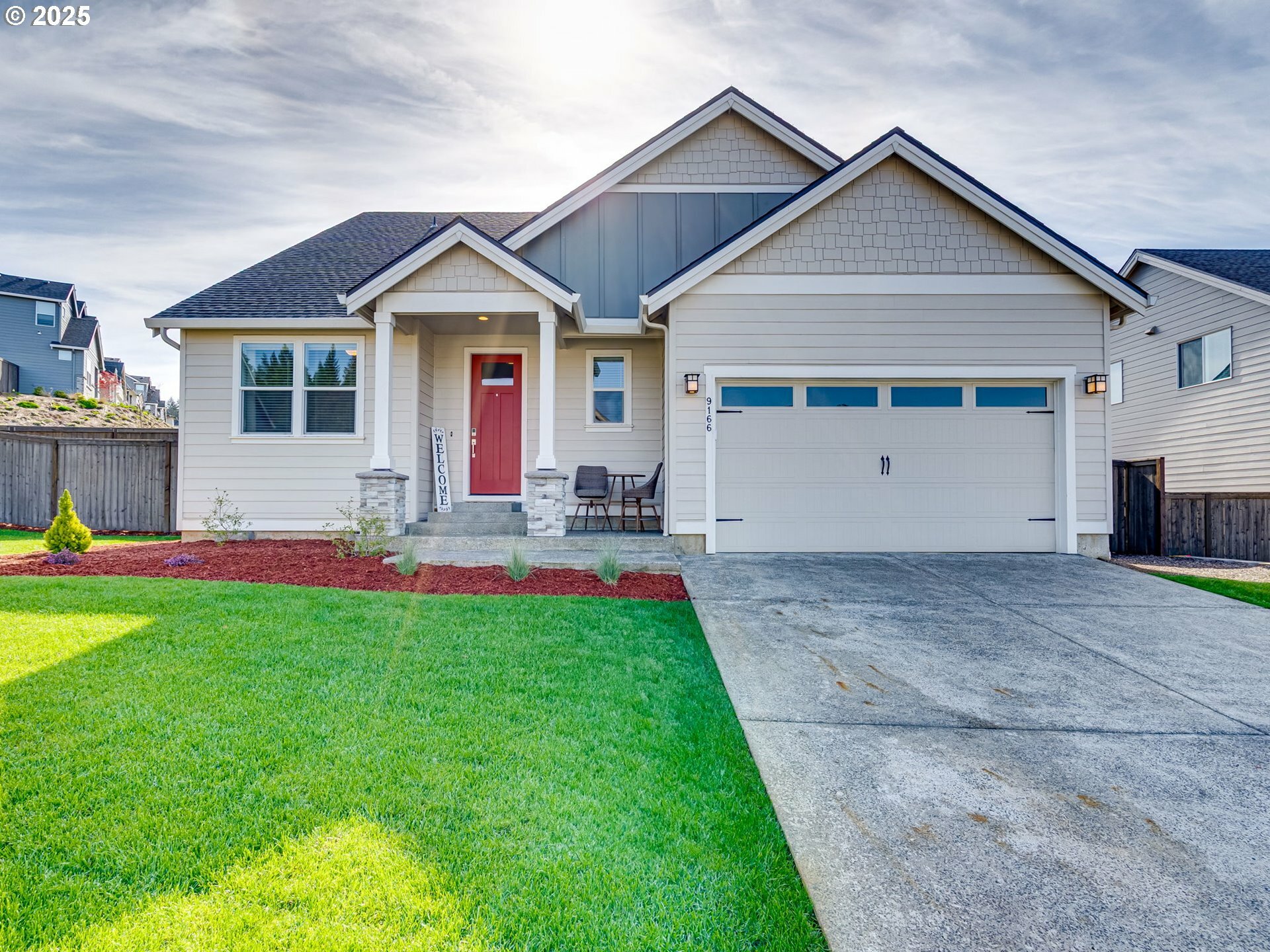 Property Photo: 9166 N Hargrave St WA 98607