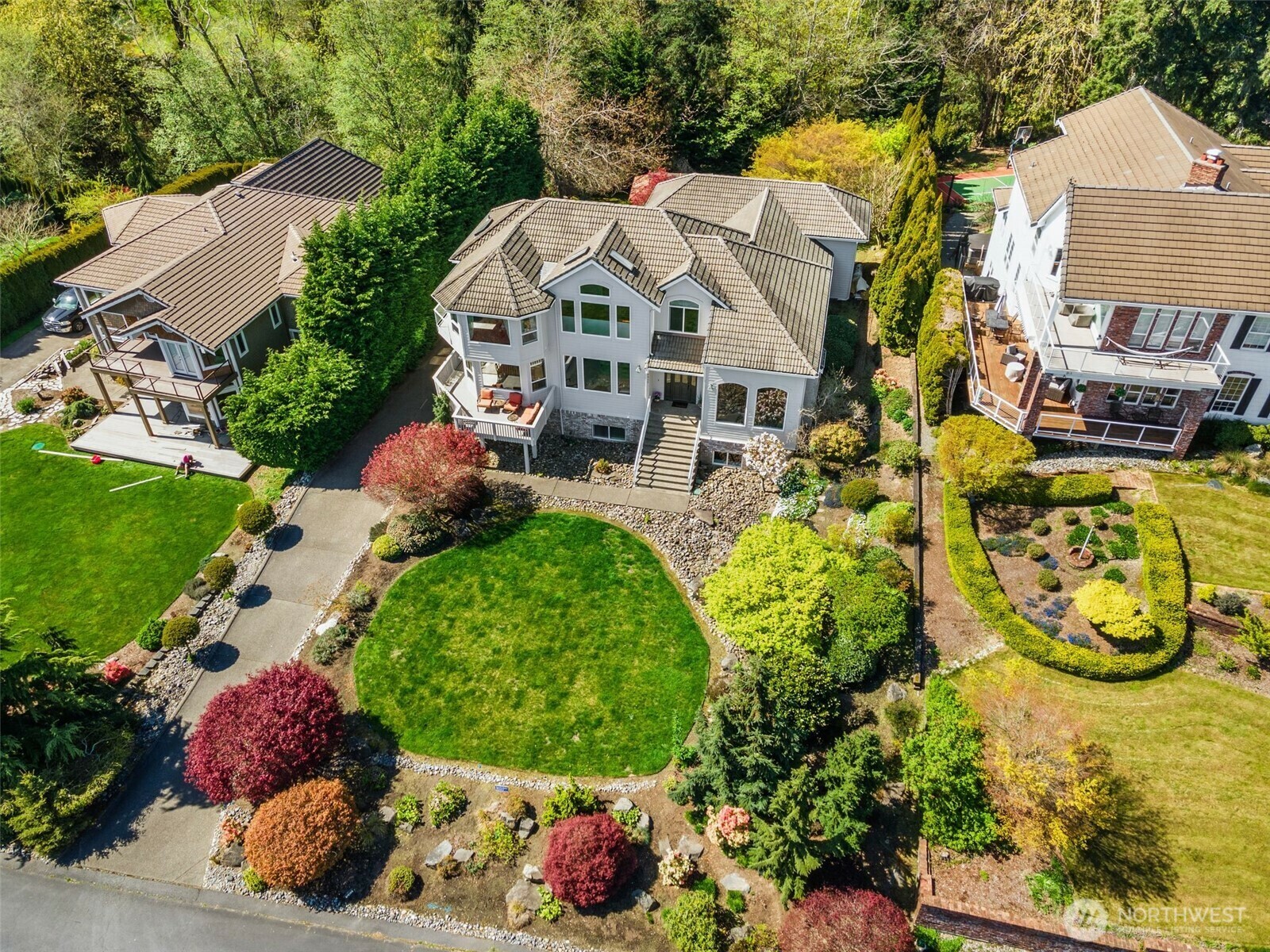 Property Photo: 12402 98th Avenue Ct NW WA 98329