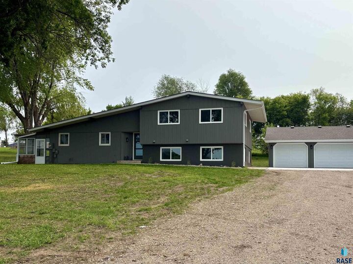 Property Photo: 1000 N Six Mile Rd SD 57110