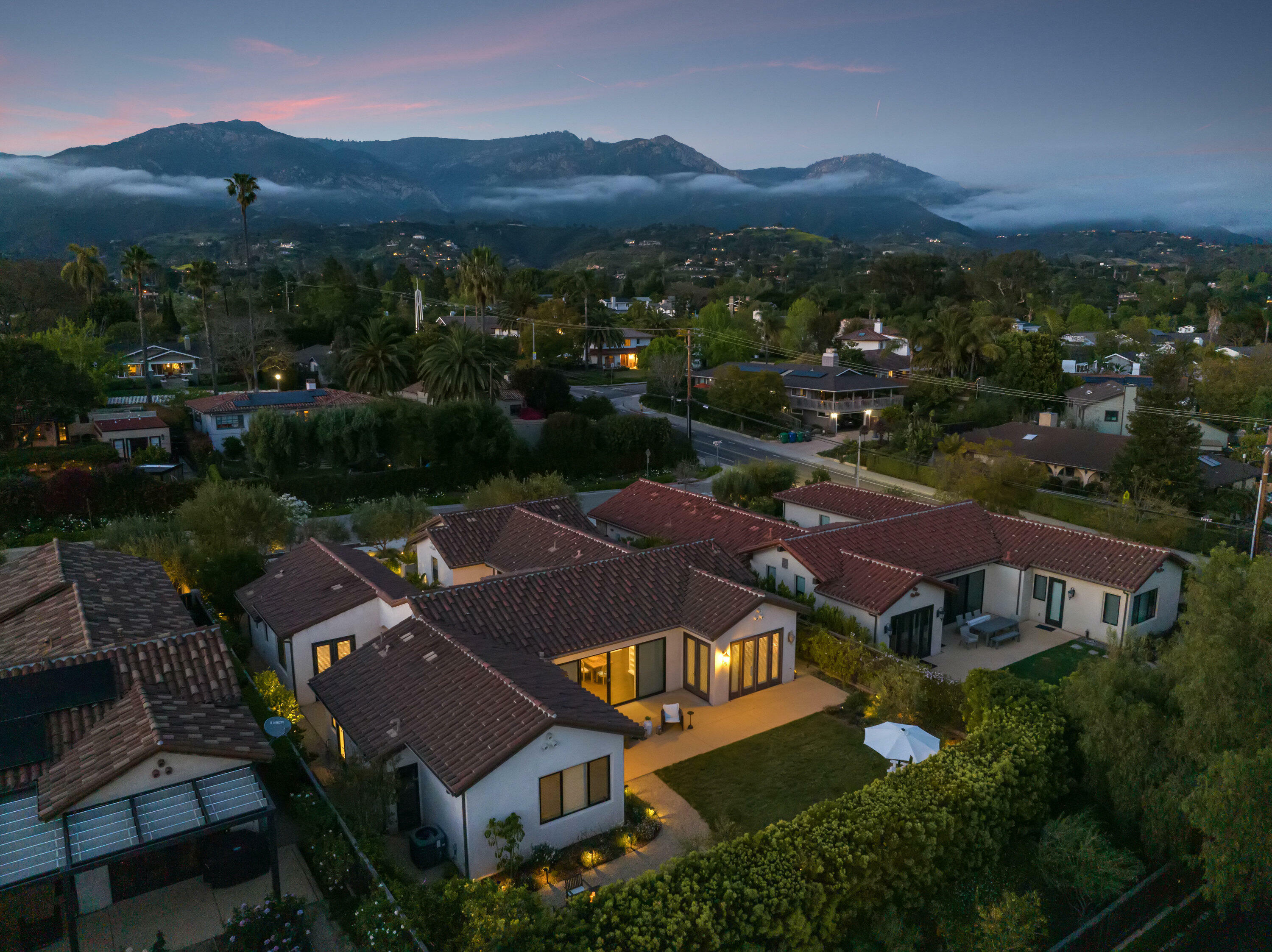 Property Photo: 3803 White Rose Lane CA 93110