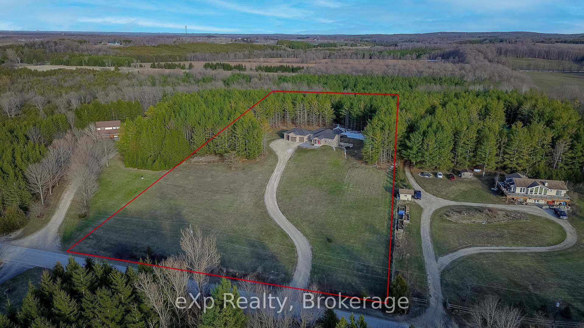 Property Photo: 615641 Hamilton Lane ON N0C 1H0