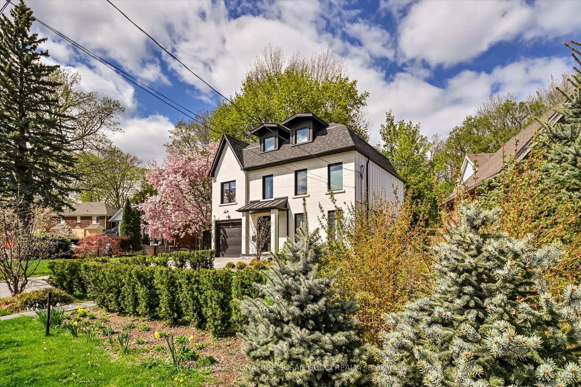 Property Photo: 60 Glenwood Crescent ON M4B 1J6