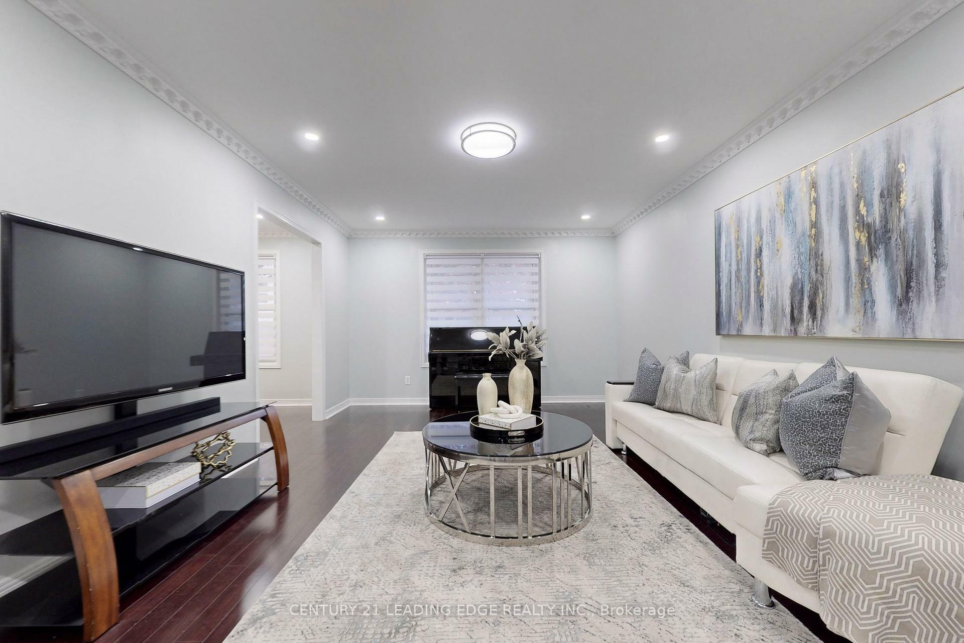 Property Photo: 16 Milne Lane ON L3P 1C7