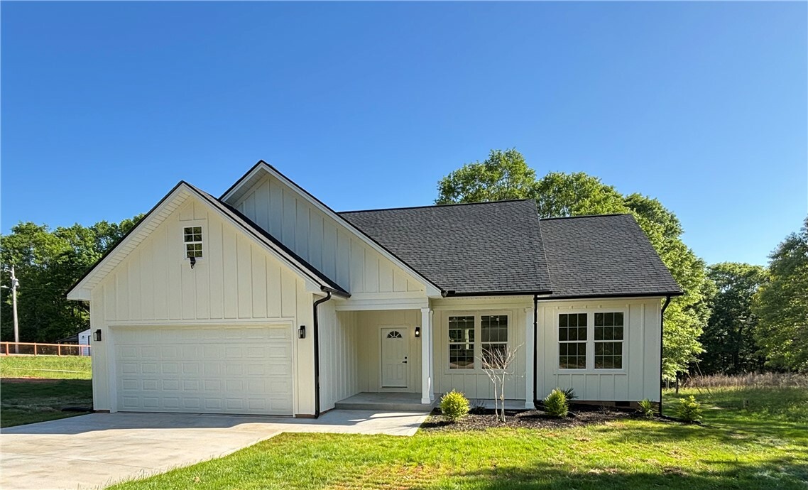 26A Fisher Jenkins Road  Anderson SC 29625 photo