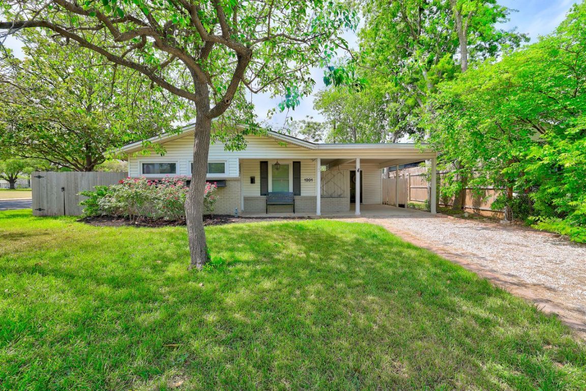 Property Photo:  1201 Georgian Street  TX 78756 