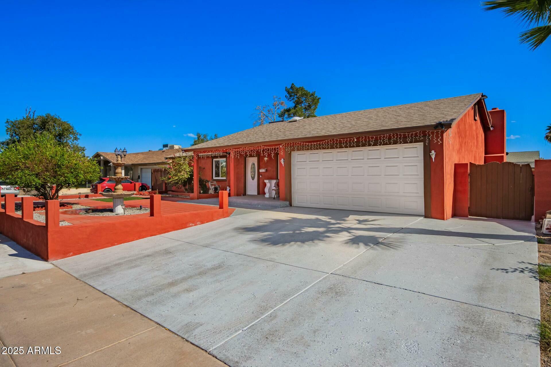 Property Photo: 8623 W Indianola Avenue AZ 85037