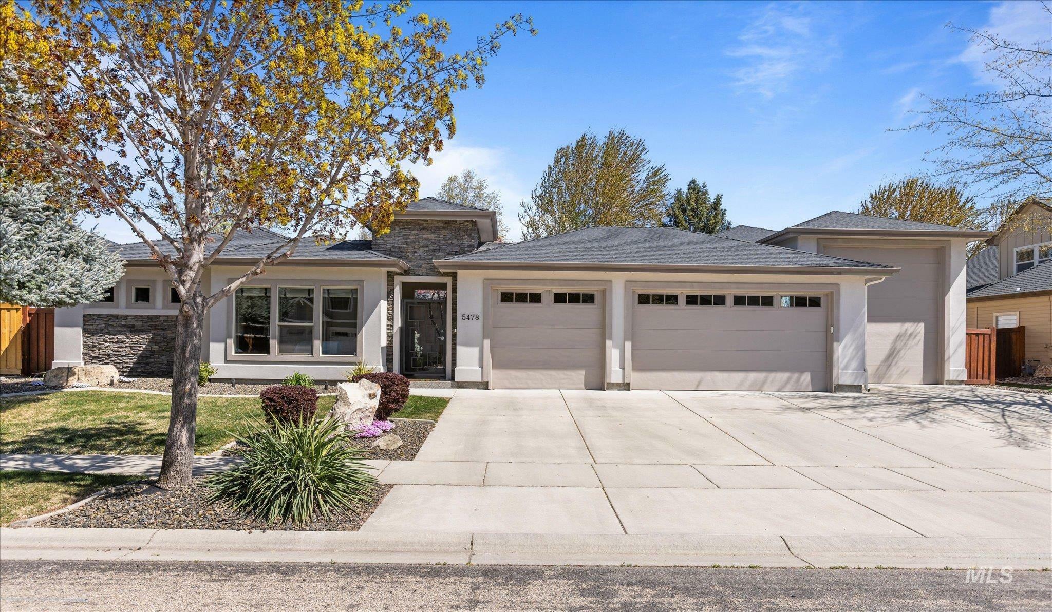 Property Photo: 5478 N Senita Hills Ave ID 83646