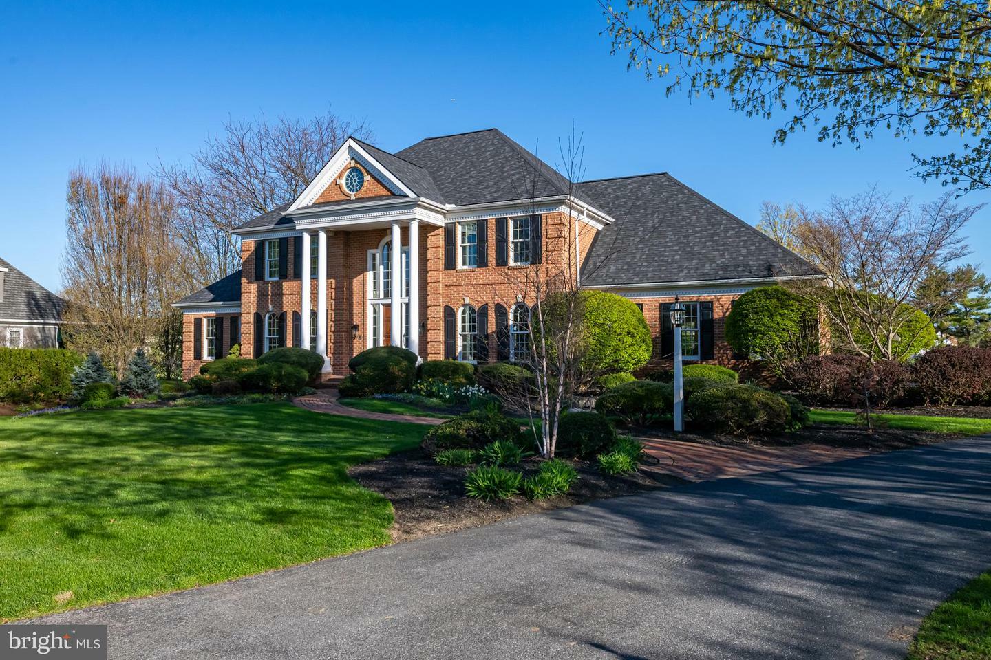 Property Photo: 835 Bent Creek Drive PA 17543