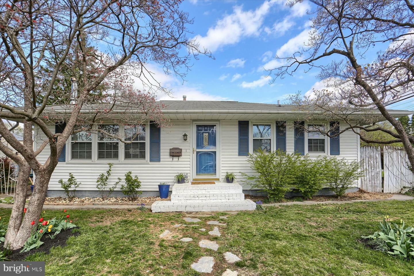 Property Photo: 30 N Chestnut Street PA 17003
