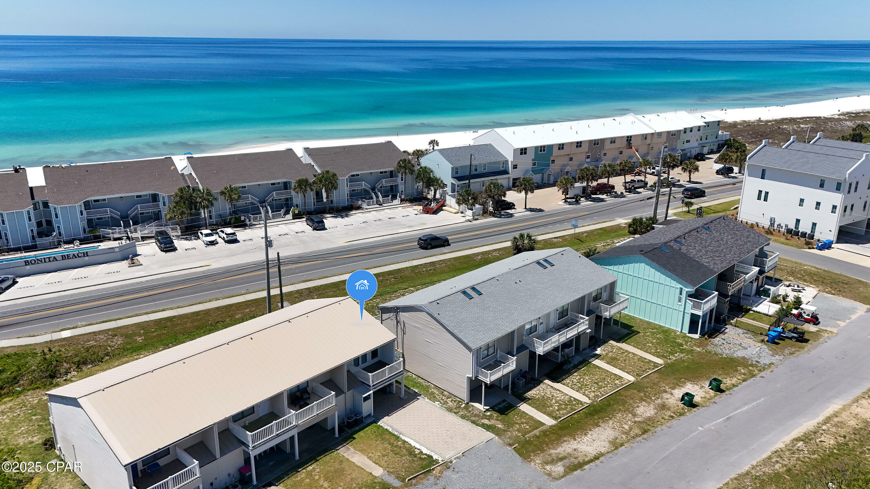 Property Photo: 18807 Deluna Court FL 32413