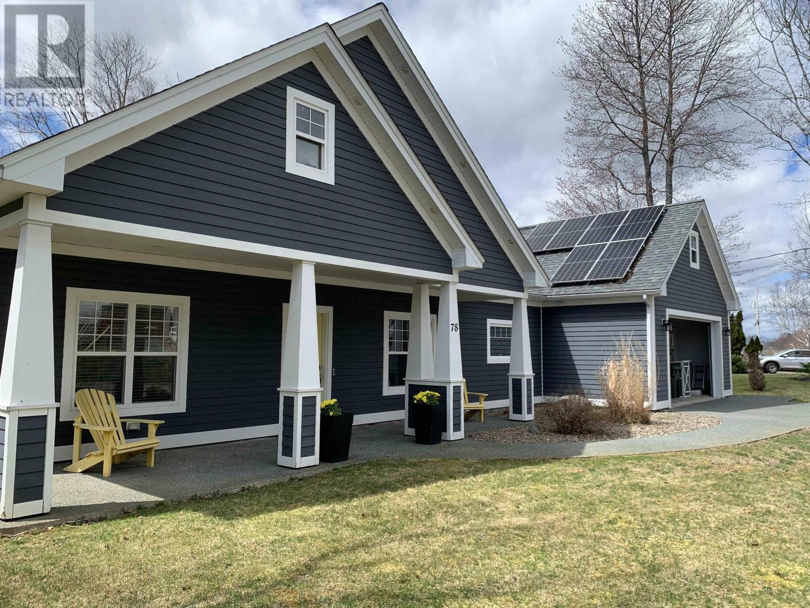Property Photo: 78 Ridgecrest Drive NS B4V 3V8